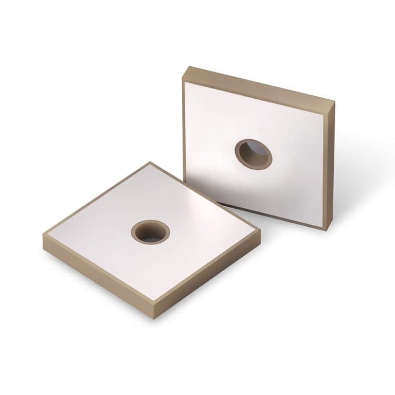 15×15×1 P82中孔Ø5剪切片